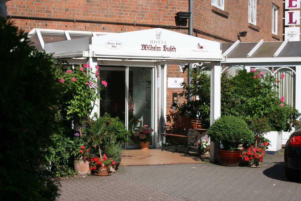 Hotel Wilhelm Busch Norderstedt Exterior photo